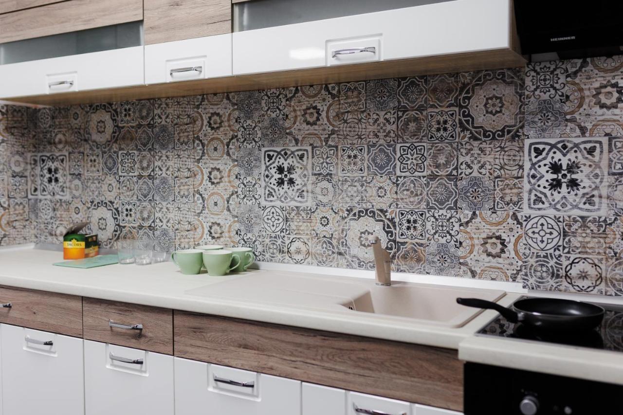 Plaza Apartment Satu Mare Ngoại thất bức ảnh